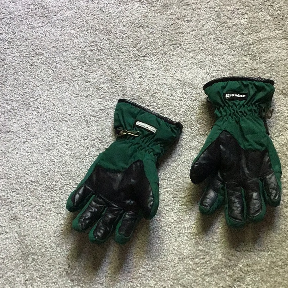 Grande Microfiber Ski Glovess